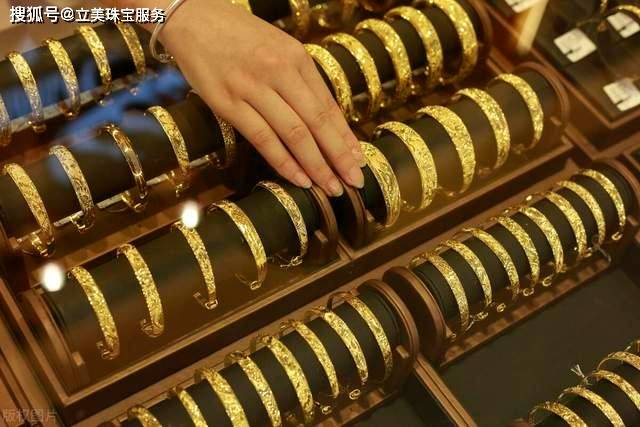 今日实体店金价，一克黄金的金彩世界