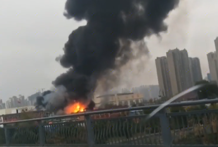 英国钢铁厂爆炸，一场突如其来的工业灾难英国钢铁厂爆炸是哪一年