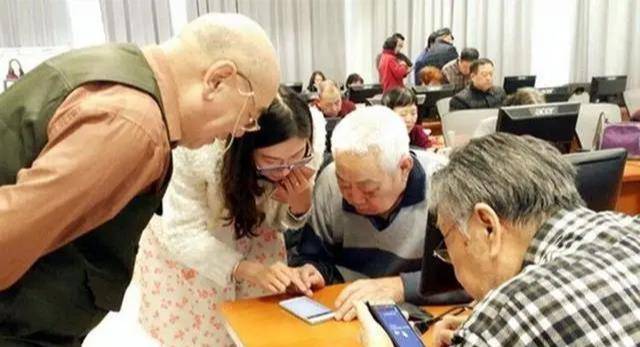 四川12530，数字时代的文化与经济新引擎四川125岁老人
