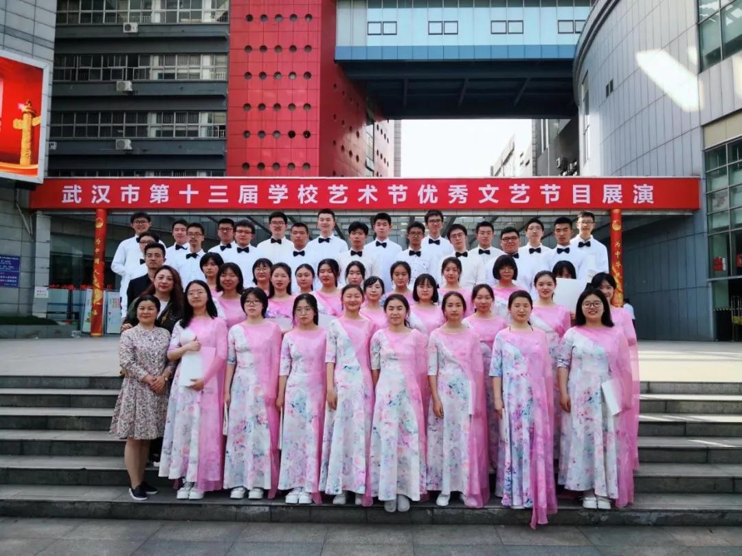 蓝姐三中三大论坛，探索与交流的数字乐园蓝姐三中三论坛资料大全最新版本更新内容介绍