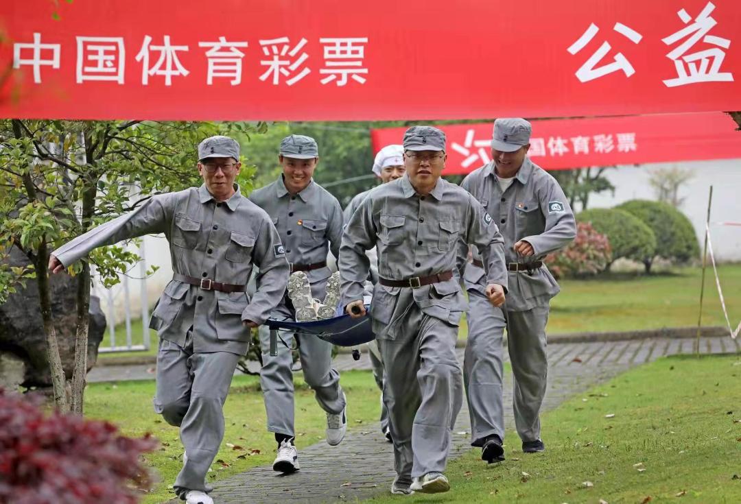 科技革新，开奖报码器—现代彩票行业的智能新篇章开奖报码器与港台同步