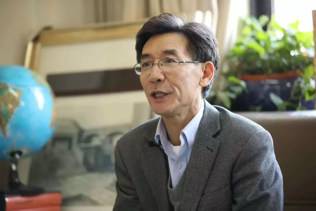 2049，新奥门王中王的未来展望2024年新奥门王中王资料五码中特