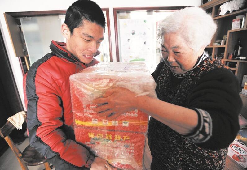 天下水果奶奶，免费资料背后的甜蜜故事天下水果奶奶免费资料欢迎你