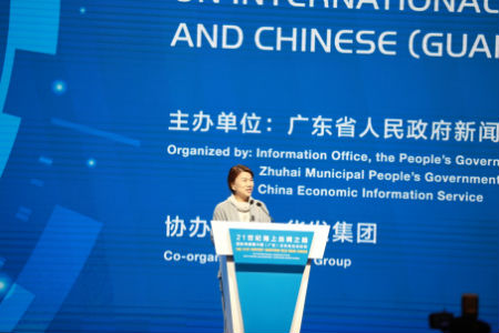 曾夫人论坛7523，网络社区的多元交流与信息共享曾夫人论坛ww7822数理分析7香港