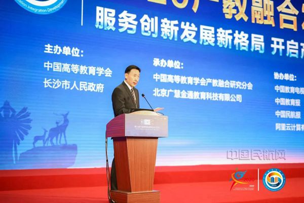 探索新知，再启征程，比思论坛迁址公告及未来展望
在信息爆炸的时代里，知识成为了连接个体与世界的桥梁。作为行业内的佼峙平台—strong>比 斯 论坛比思论坛地址bb-