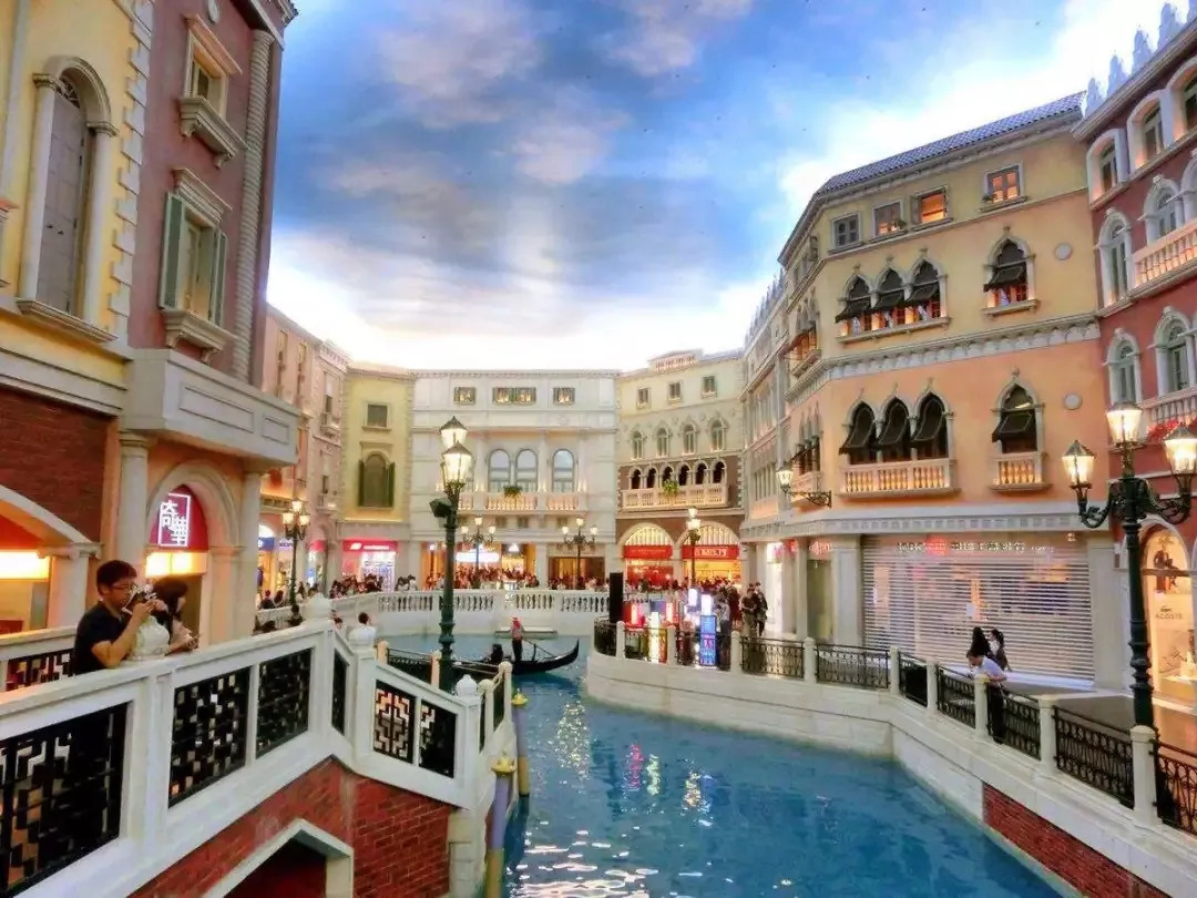 澳门六大博企旗下酒店排名第一，威尼斯人度假村酒店的奢华之旅澳门澳博旗下酒店