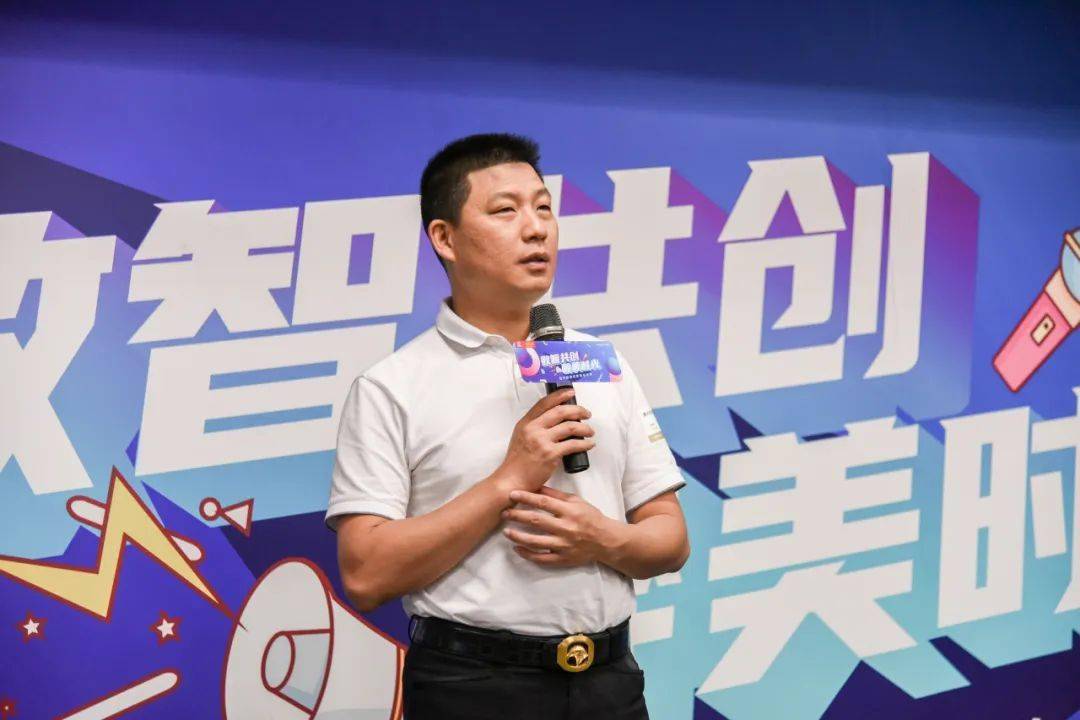 澳门六肖期，强強联手视频的全程揭秘